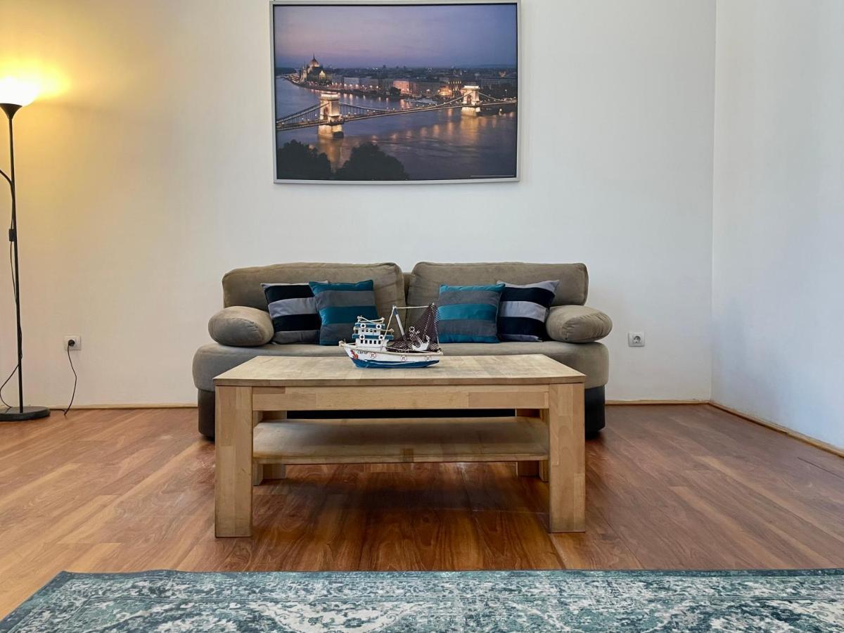 Novo Central Apartments บูดาเปสต์ ภายนอก รูปภาพ