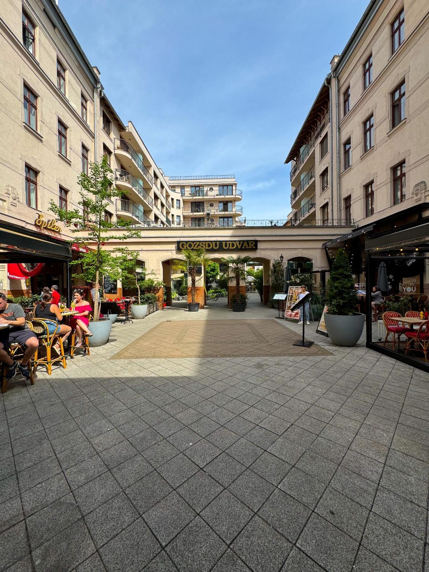 Novo Central Apartments บูดาเปสต์ ภายนอก รูปภาพ